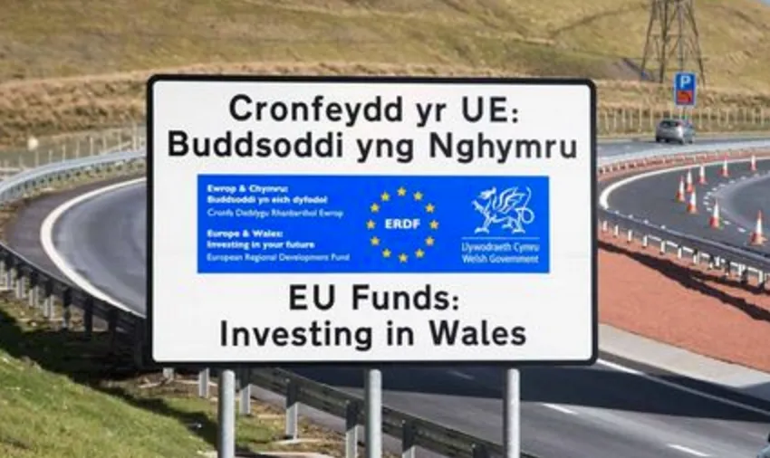 wales-sign.webp
